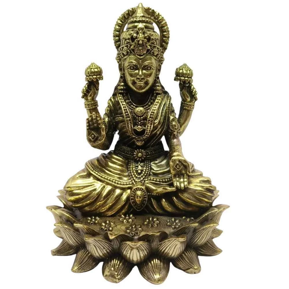 Lotus Lakhsmi