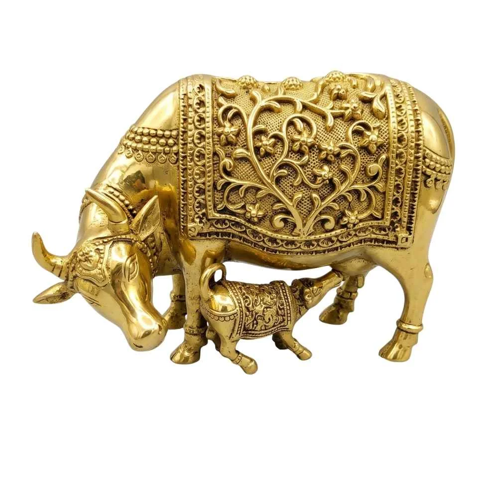 Kaamdhenu Cow