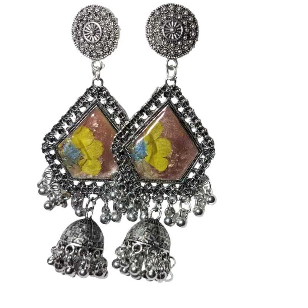 UV Resin Handmade Earring Design 3